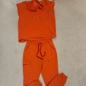 Figs Sunset Orange Scrub Set